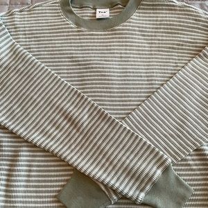Aritzia TNA xs top NEW without tags